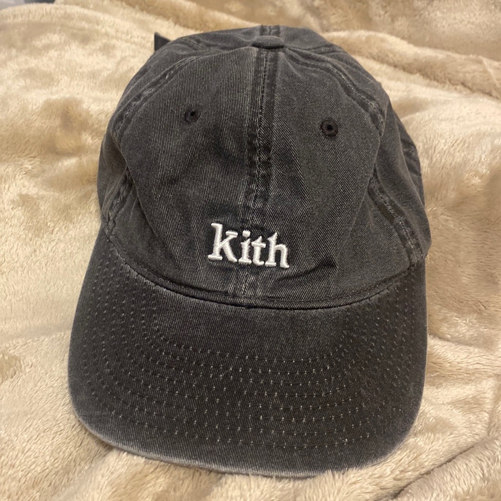 Kith hat